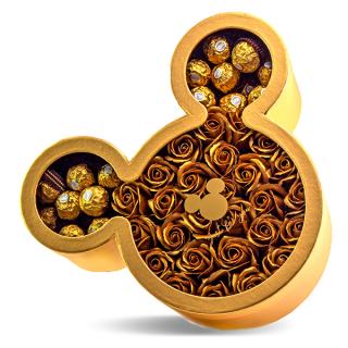 Zlatý Mickey box so zlatými ružami a bonbónmi ferrero rocher